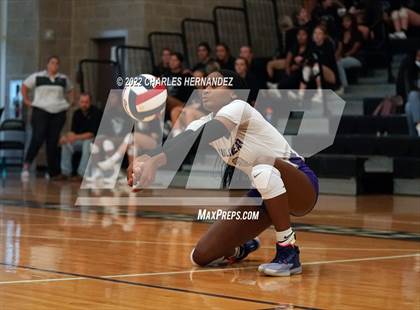Thumbnail 3 in Episcopal vs Fulshear (College Station High School) photogallery.