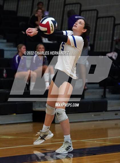 Thumbnail 3 in Episcopal vs Fulshear (College Station High School) photogallery.