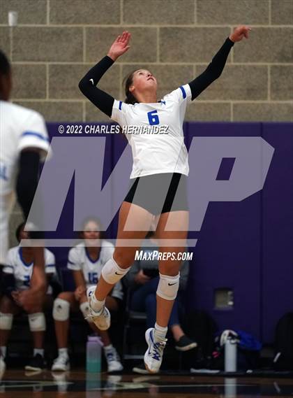 Thumbnail 1 in Episcopal vs Fulshear (College Station High School) photogallery.