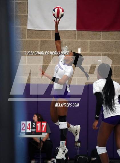 Thumbnail 3 in Episcopal vs Fulshear (College Station High School) photogallery.