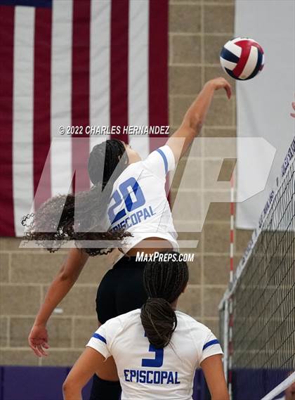Thumbnail 1 in Episcopal vs Fulshear (College Station High School) photogallery.