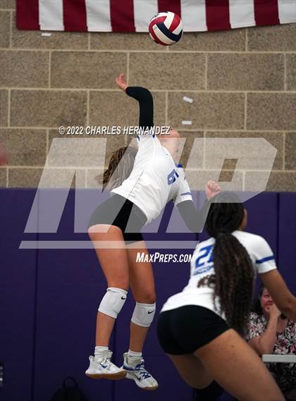 Thumbnail 1 in Episcopal vs Fulshear (College Station High School) photogallery.