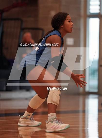 Thumbnail 3 in Episcopal vs Fulshear (College Station High School) photogallery.