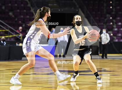 Thumbnail 1 in Limon vs. Wray (CHSAA 2A State Final) photogallery.