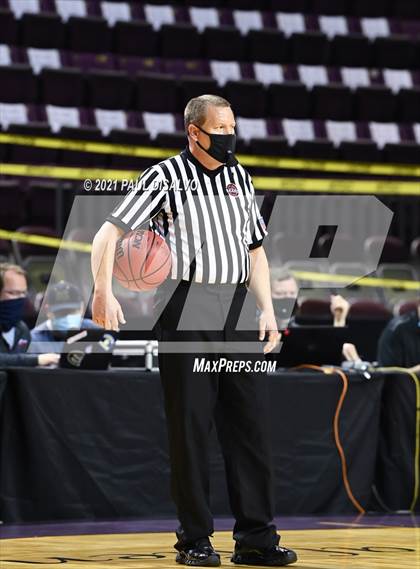 Thumbnail 1 in Limon vs. Wray (CHSAA 2A State Final) photogallery.
