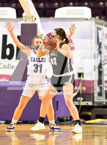 Thumbnail 1 in Limon vs. Wray (CHSAA 2A State Final) photogallery.