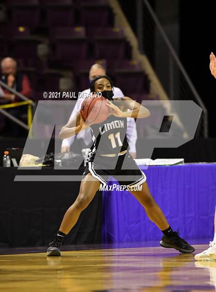 Thumbnail 2 in Limon vs. Wray (CHSAA 2A State Final) photogallery.