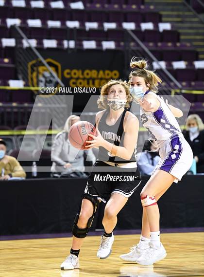 Thumbnail 2 in Limon vs. Wray (CHSAA 2A State Final) photogallery.