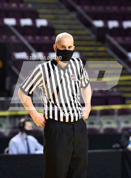 Thumbnail 3 in Limon vs. Wray (CHSAA 2A State Final) photogallery.