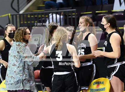 Thumbnail 1 in Limon vs. Wray (CHSAA 2A State Final) photogallery.