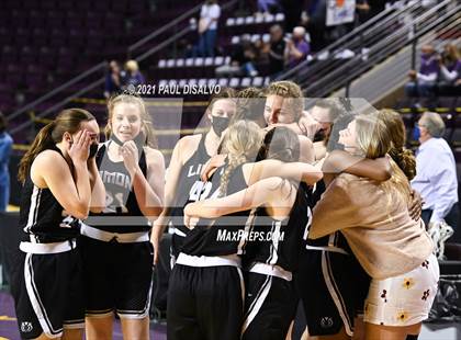 Thumbnail 1 in Limon vs. Wray (CHSAA 2A State Final) photogallery.