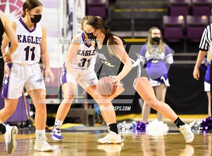Thumbnail 2 in Limon vs. Wray (CHSAA 2A State Final) photogallery.