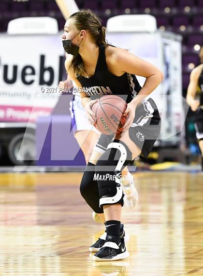 Thumbnail 2 in Limon vs. Wray (CHSAA 2A State Final) photogallery.