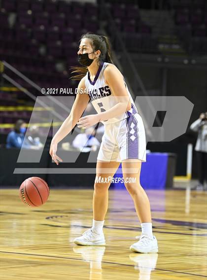 Thumbnail 1 in Limon vs. Wray (CHSAA 2A State Final) photogallery.