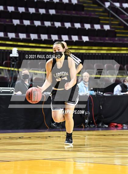 Thumbnail 3 in Limon vs. Wray (CHSAA 2A State Final) photogallery.