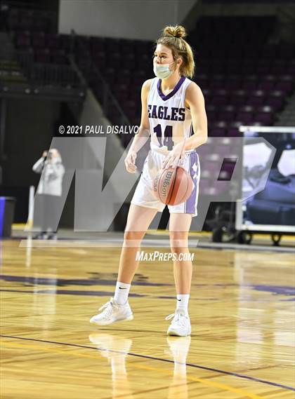 Thumbnail 1 in Limon vs. Wray (CHSAA 2A State Final) photogallery.