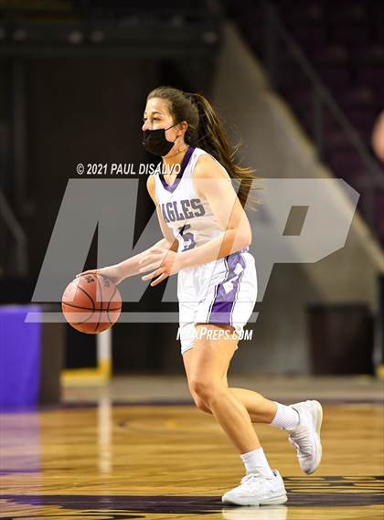 Thumbnail 1 in Limon vs. Wray (CHSAA 2A State Final) photogallery.