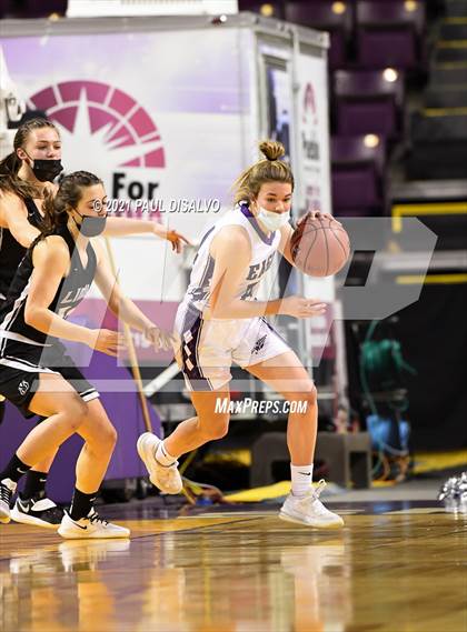 Thumbnail 1 in Limon vs. Wray (CHSAA 2A State Final) photogallery.