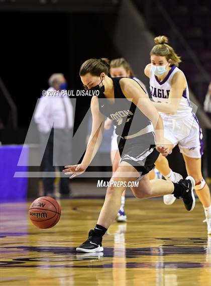 Thumbnail 2 in Limon vs. Wray (CHSAA 2A State Final) photogallery.