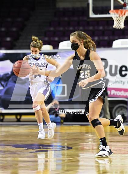 Thumbnail 1 in Limon vs. Wray (CHSAA 2A State Final) photogallery.