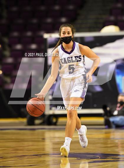 Thumbnail 3 in Limon vs. Wray (CHSAA 2A State Final) photogallery.