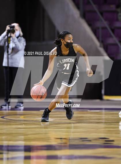Thumbnail 3 in Limon vs. Wray (CHSAA 2A State Final) photogallery.
