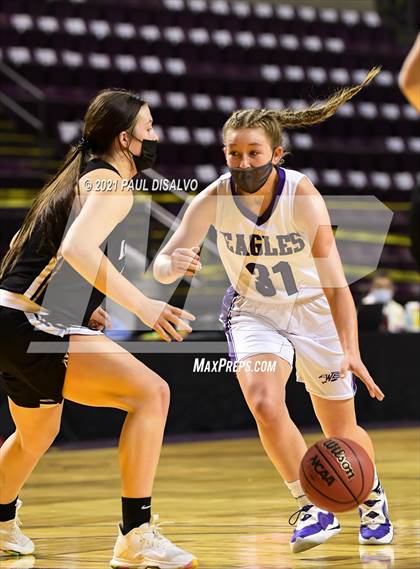 Thumbnail 3 in Limon vs. Wray (CHSAA 2A State Final) photogallery.