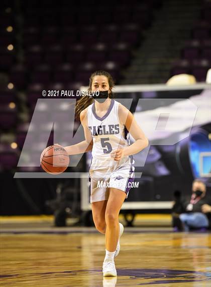 Thumbnail 1 in Limon vs. Wray (CHSAA 2A State Final) photogallery.