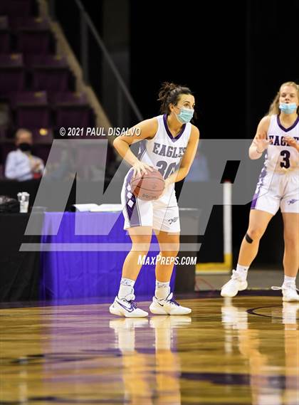Thumbnail 3 in Limon vs. Wray (CHSAA 2A State Final) photogallery.