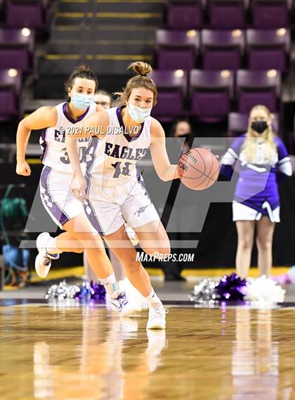 Thumbnail 1 in Limon vs. Wray (CHSAA 2A State Final) photogallery.