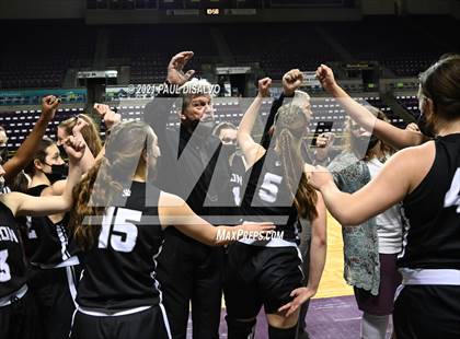 Thumbnail 3 in Limon vs. Wray (CHSAA 2A State Final) photogallery.
