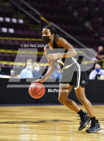 Thumbnail 1 in Limon vs. Wray (CHSAA 2A State Final) photogallery.