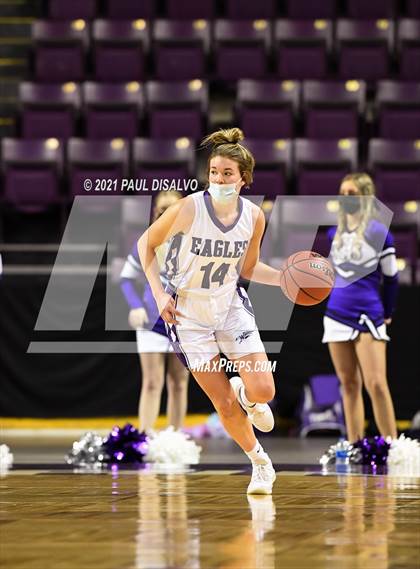 Thumbnail 2 in Limon vs. Wray (CHSAA 2A State Final) photogallery.