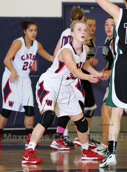 Thumbnail 2 in Westview vs Tigard (Nike Interstate Shootout) photogallery.