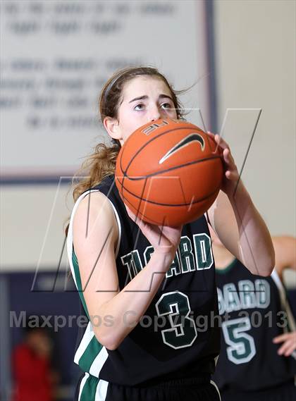 Thumbnail 2 in Westview vs Tigard (Nike Interstate Shootout) photogallery.