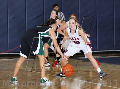 Thumbnail 3 in Westview vs Tigard (Nike Interstate Shootout) photogallery.
