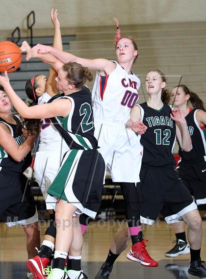 Thumbnail 2 in Westview vs Tigard (Nike Interstate Shootout) photogallery.