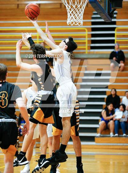 Thumbnail 3 in Cottonwood @ Taylorsville photogallery.
