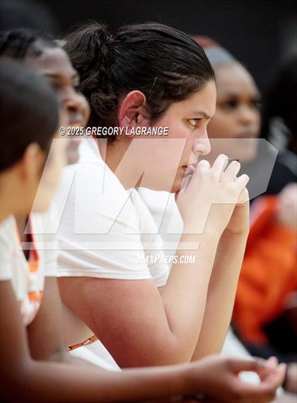 Thumbnail 2 in Lamar vs Haltom photogallery.