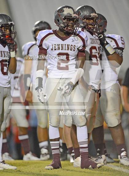 Thumbnail 1 in Jennings @ Brusly (LHSAA Class 3A 2nd Round) photogallery.