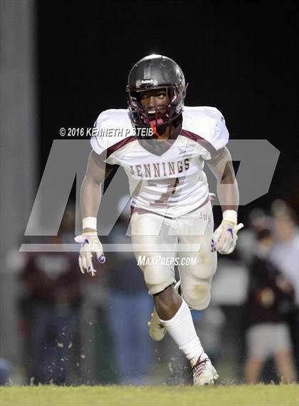 Thumbnail 1 in Jennings @ Brusly (LHSAA Class 3A 2nd Round) photogallery.