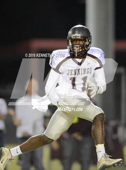 Thumbnail 2 in Jennings @ Brusly (LHSAA Class 3A 2nd Round) photogallery.