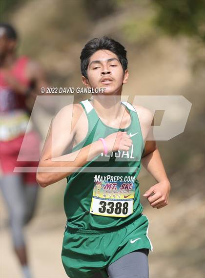Thumbnail 2 in JV: Mt SAC Invitational (Division 1 - Race 80) photogallery.