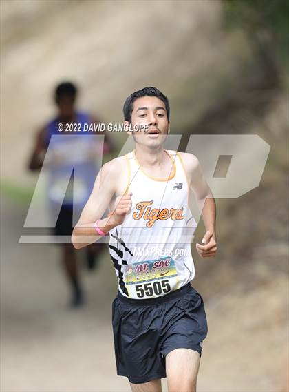 Thumbnail 1 in JV: Mt SAC Invitational (Division 1 - Race 80) photogallery.