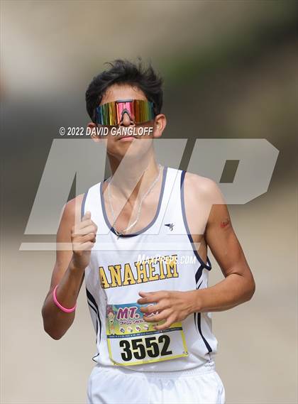 Thumbnail 2 in JV: Mt SAC Invitational (Division 1 - Race 80) photogallery.
