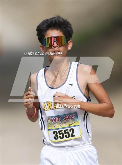 Thumbnail 1 in JV: Mt SAC Invitational (Division 1 - Race 80) photogallery.
