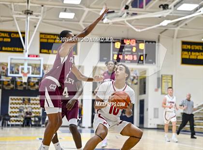 Thumbnail 3 in Rushville vs Tindley (Raider Christmas Classic)  photogallery.