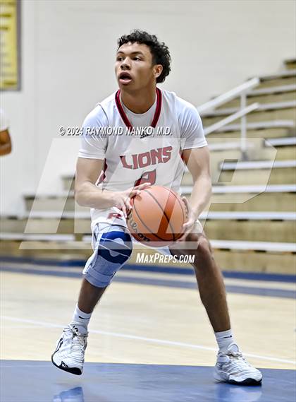 Thumbnail 2 in Rushville vs Tindley (Raider Christmas Classic)  photogallery.