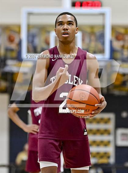 Thumbnail 1 in Rushville vs Tindley (Raider Christmas Classic)  photogallery.