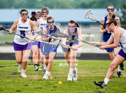 Thumbnail 3 in Porter Ridge vs. Parkwood photogallery.